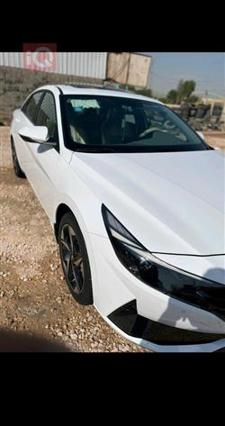 هیوندای ئەلەنترا